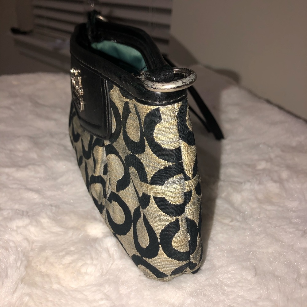 Black Coach wristlet/clutch - Picture 7 of 8